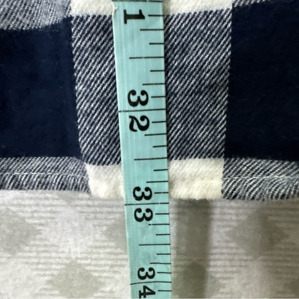 Men’s St John's Bay Signature Flannel Shirt XXL NWT Blue White Buffalo Plaid - Picture 7 of 8